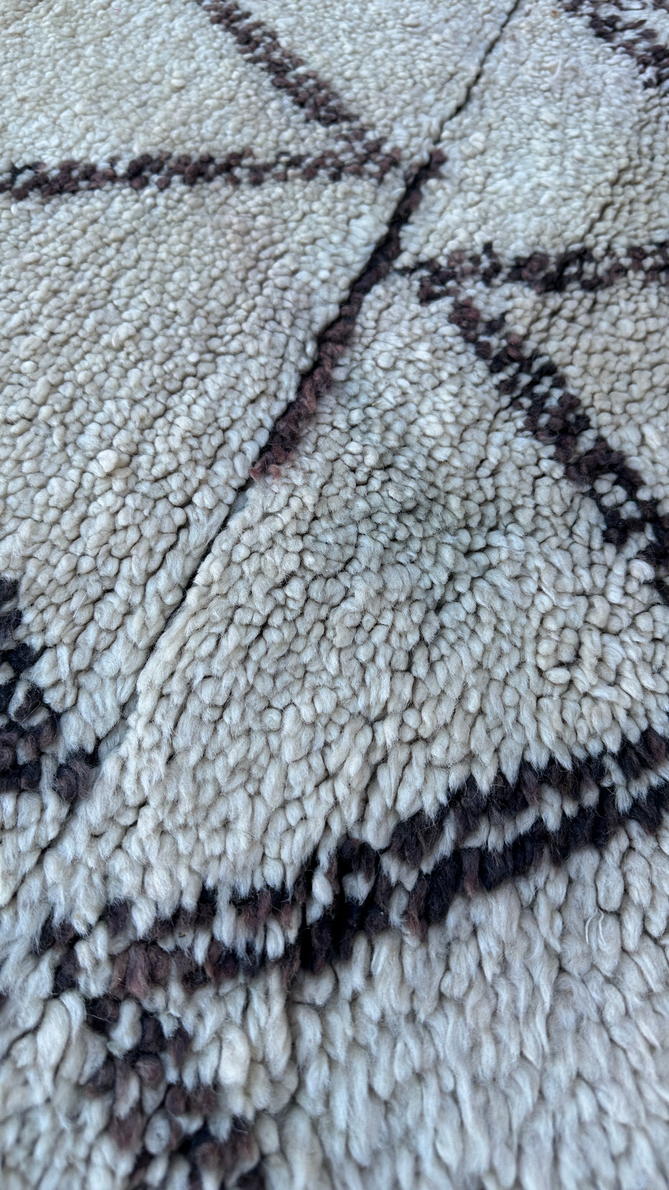 Moroccan carpet - 206 x 378 cm