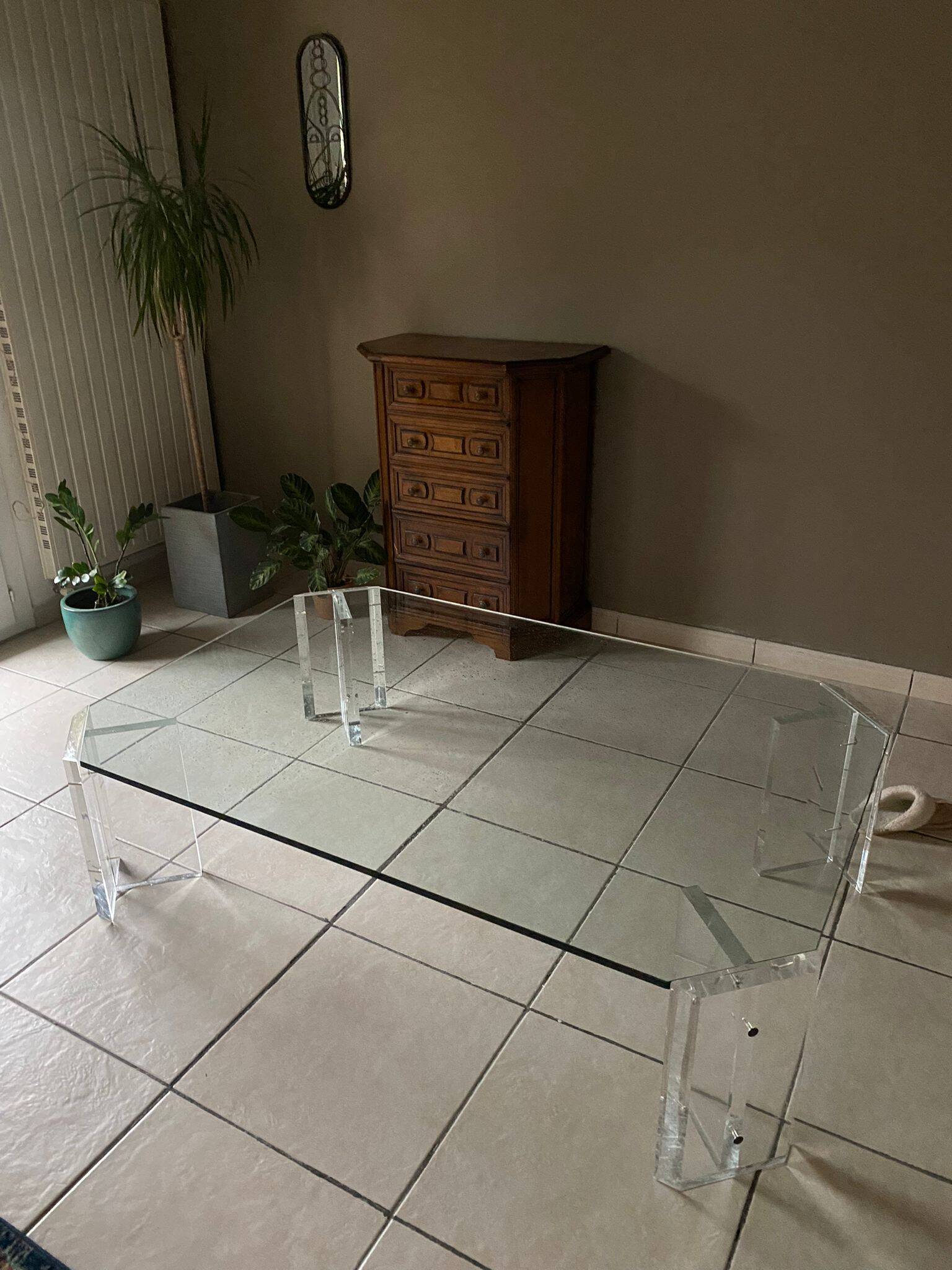 Octagonal Glass and Lucite Coffee Table, Karl Springer, USA Mid-Century Vintage