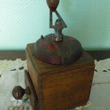 Original coffee grinder, Peugeot Frères