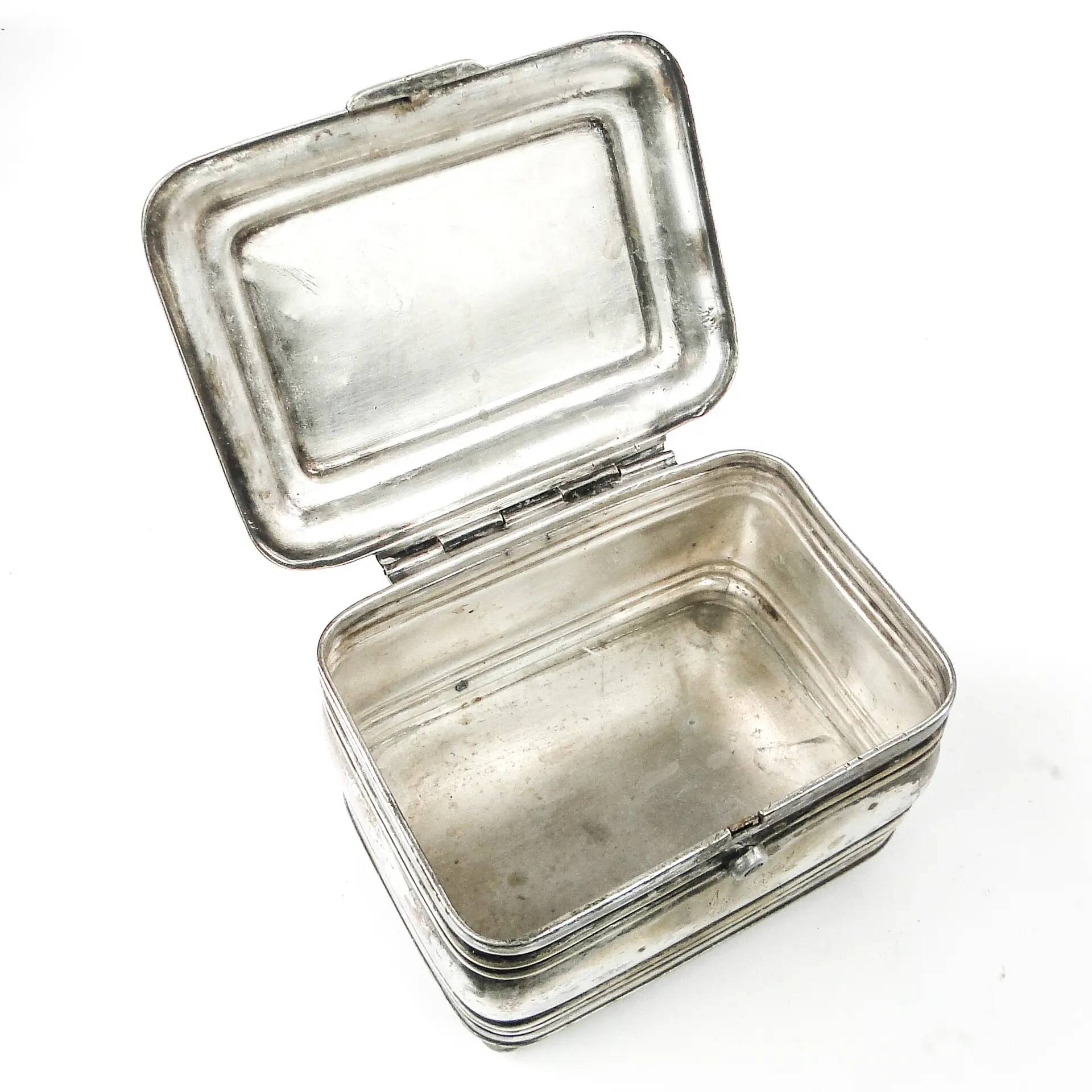 Sucrier, néoclassicisme, laiton argenté, Fraget, Pologne, 19e siècle
