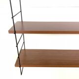 String shelf