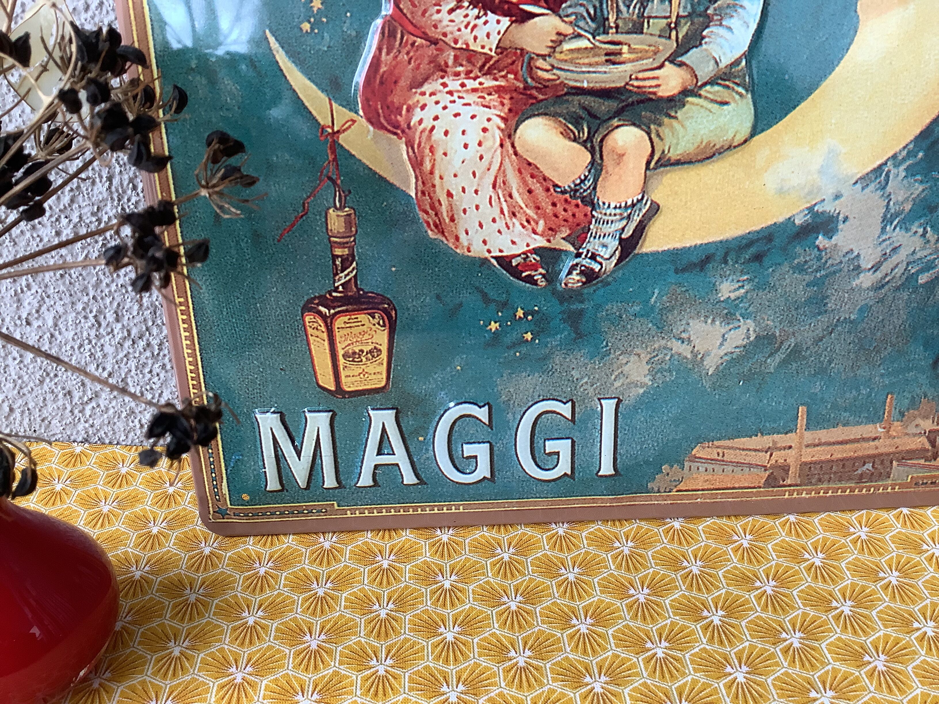 Maggi advertising plate in stamped sheet metal - 30 x 40 cm