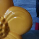 Vintage lamp flower marguerite