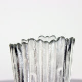 Vase en verre vintage en verre pressé par Pavel Pánek, 1979