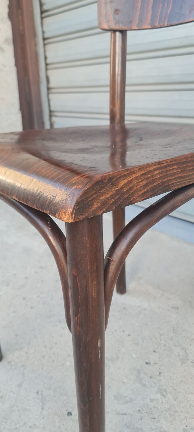 Set of 6 thonet bistro chairs