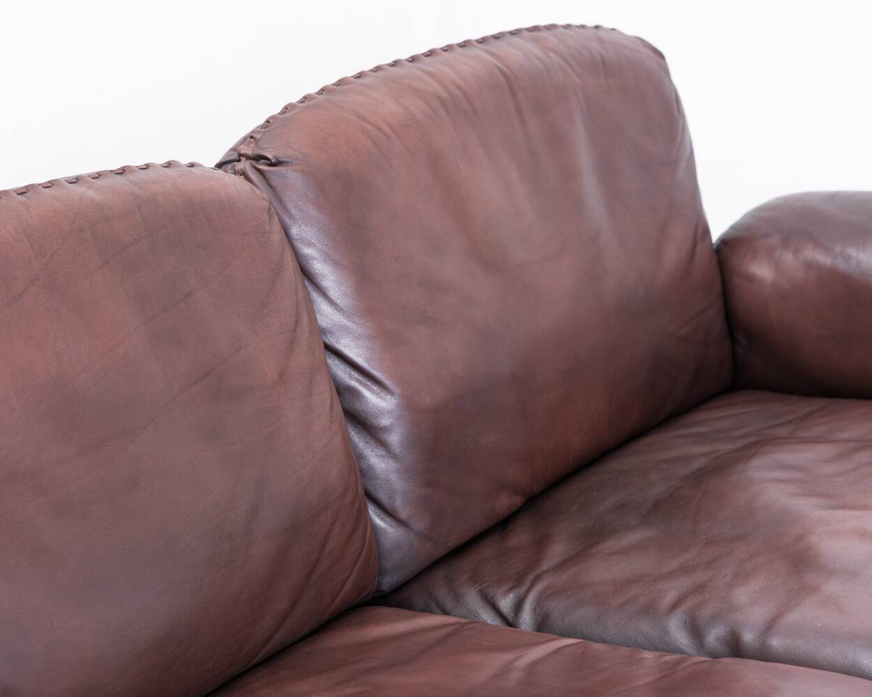 Brown leather 2-seater sofa by De Sede, model DS 31, vintage 1960s.