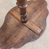 Violin side table in walnut