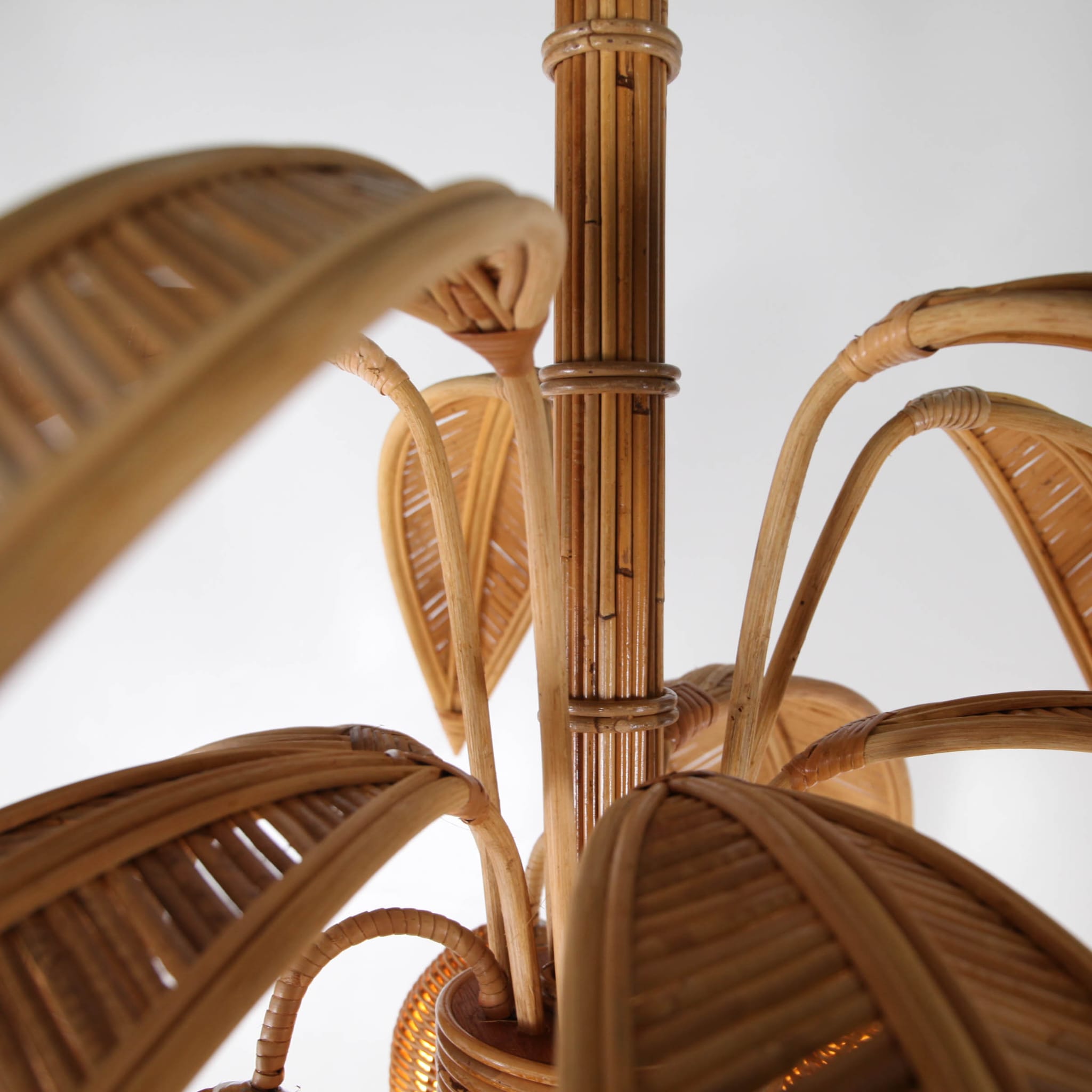 Chandelier "coconut/palm" in rattan