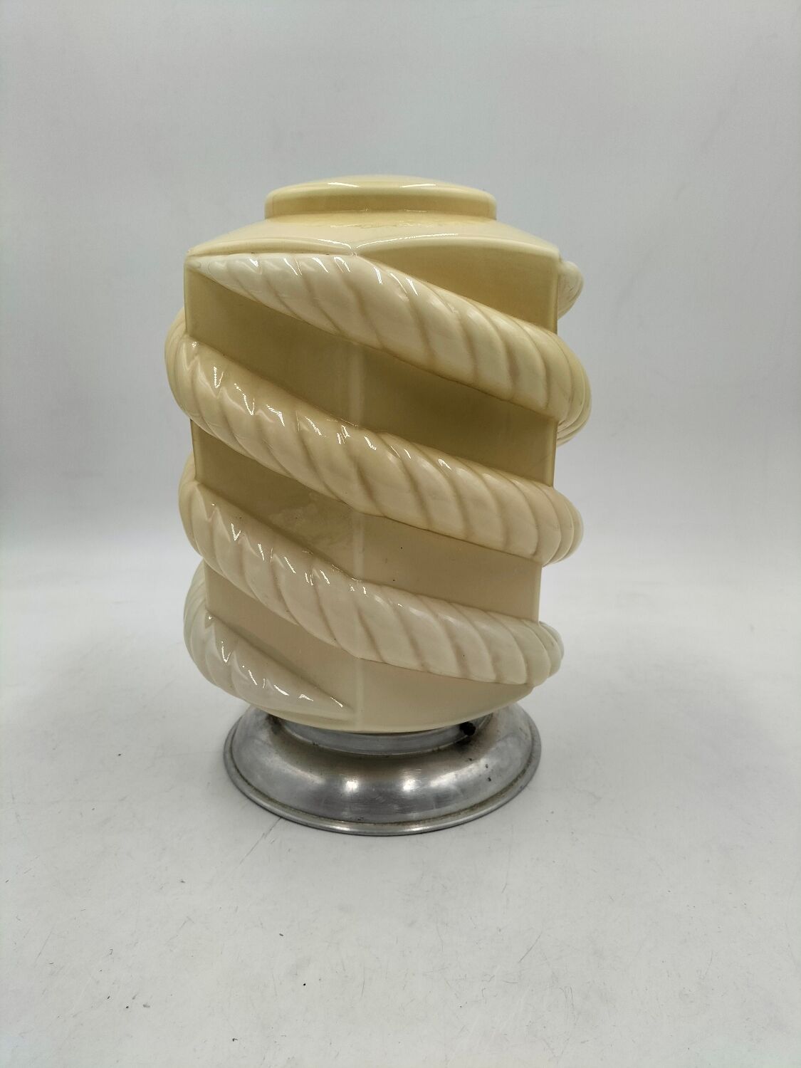 Opaline ceiling light