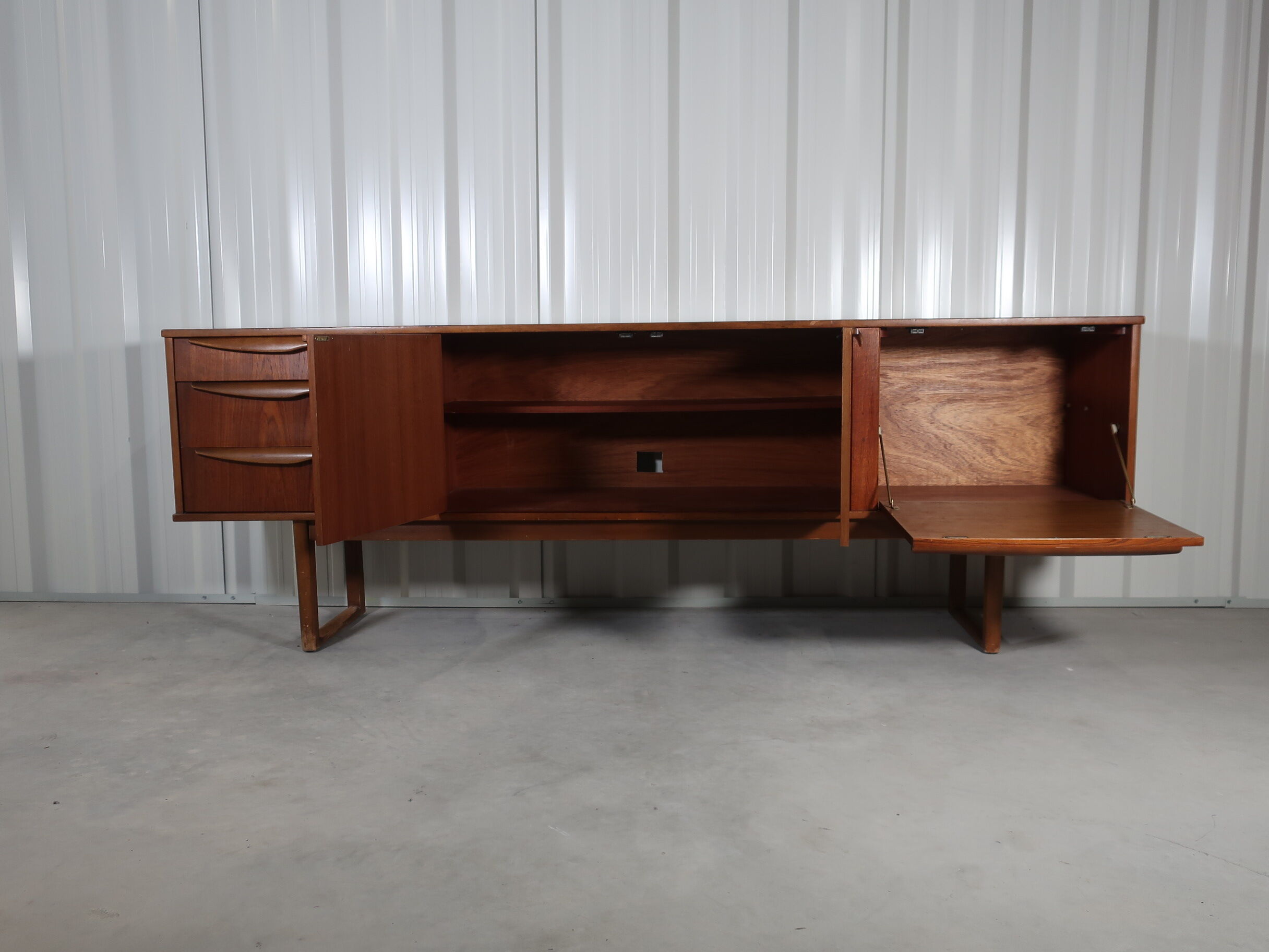 Teak sideboard 60s