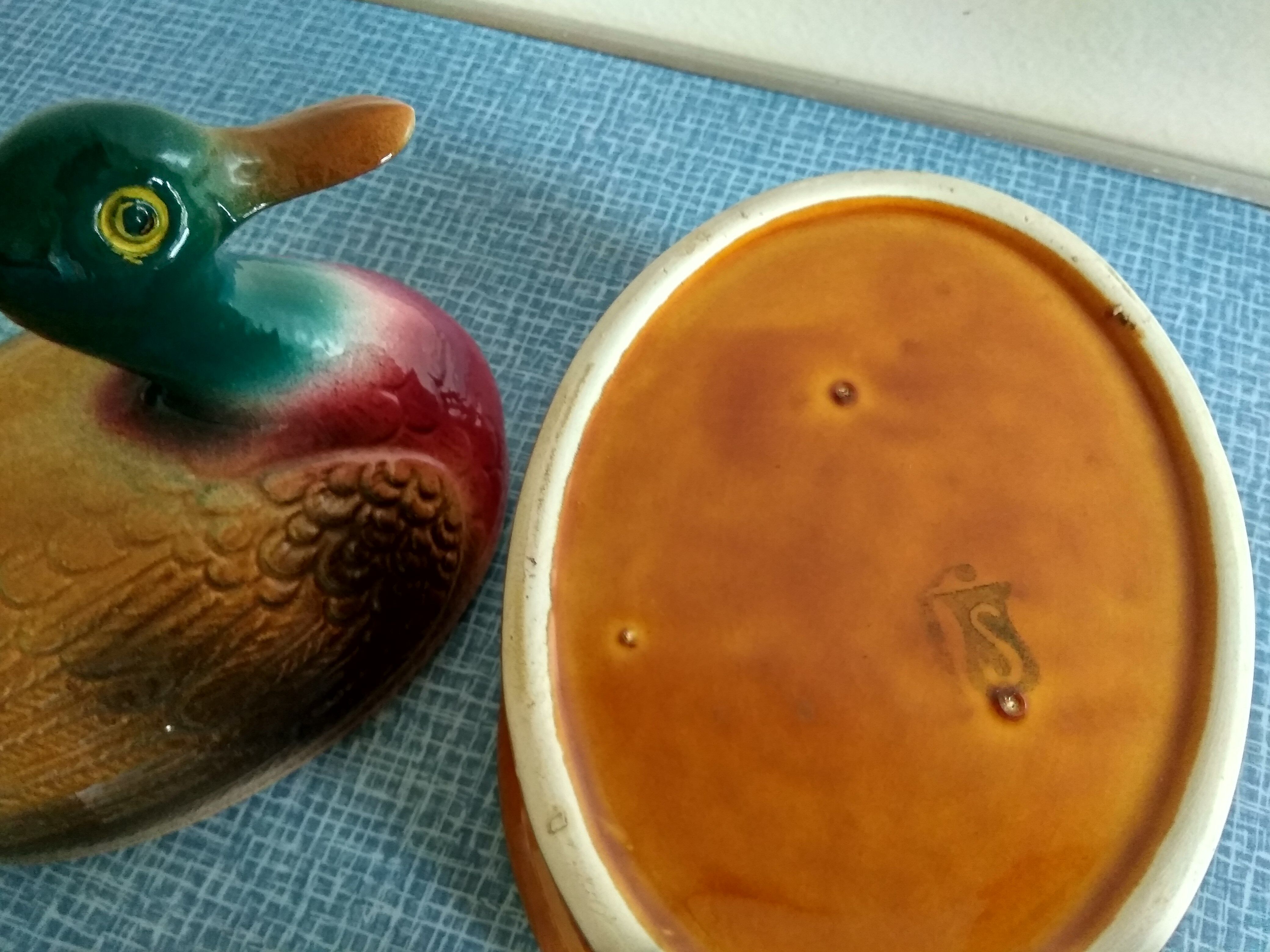 Soupière de canard en céramique vintage