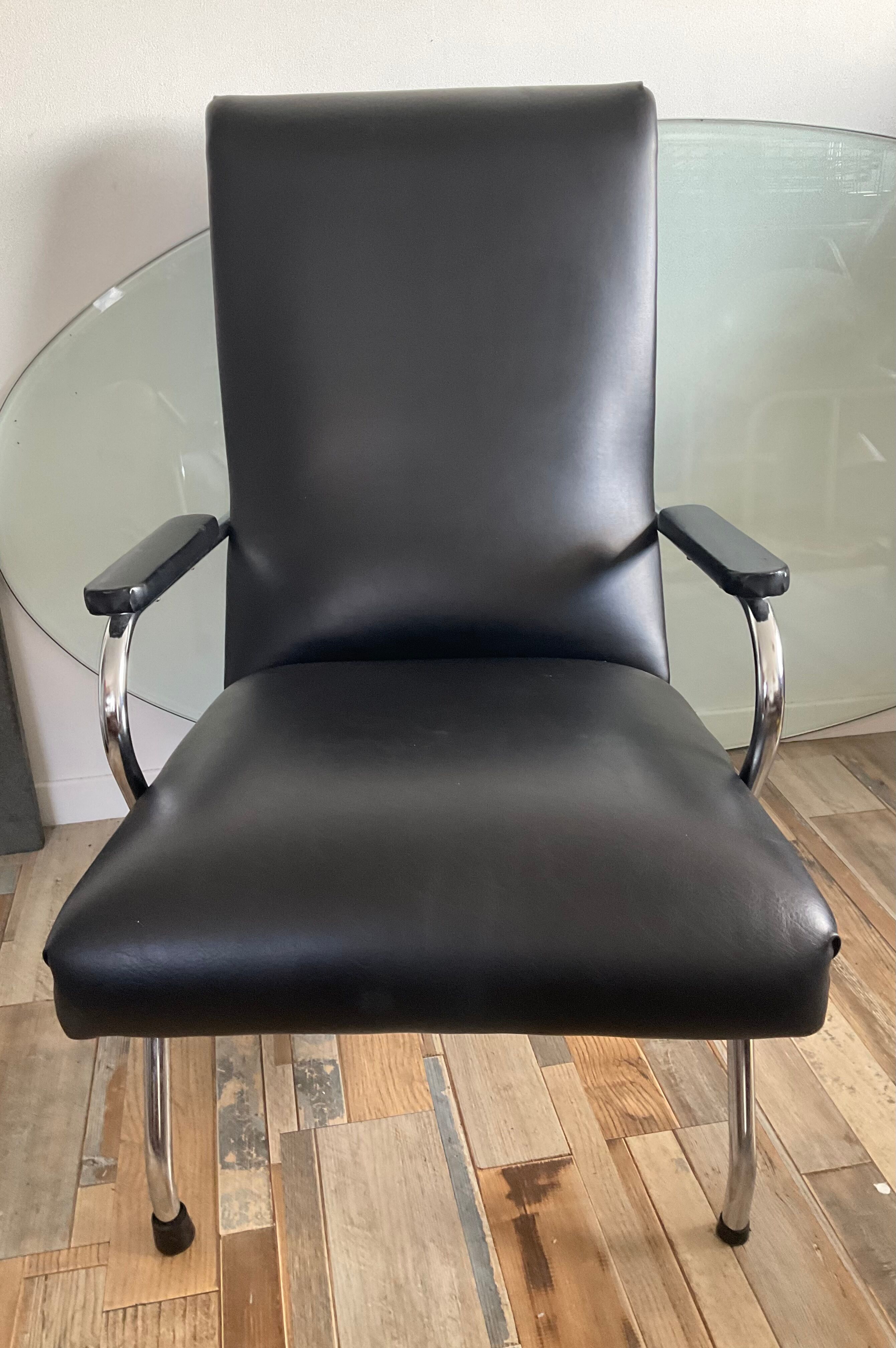 Vintage lounge chair from the 70s