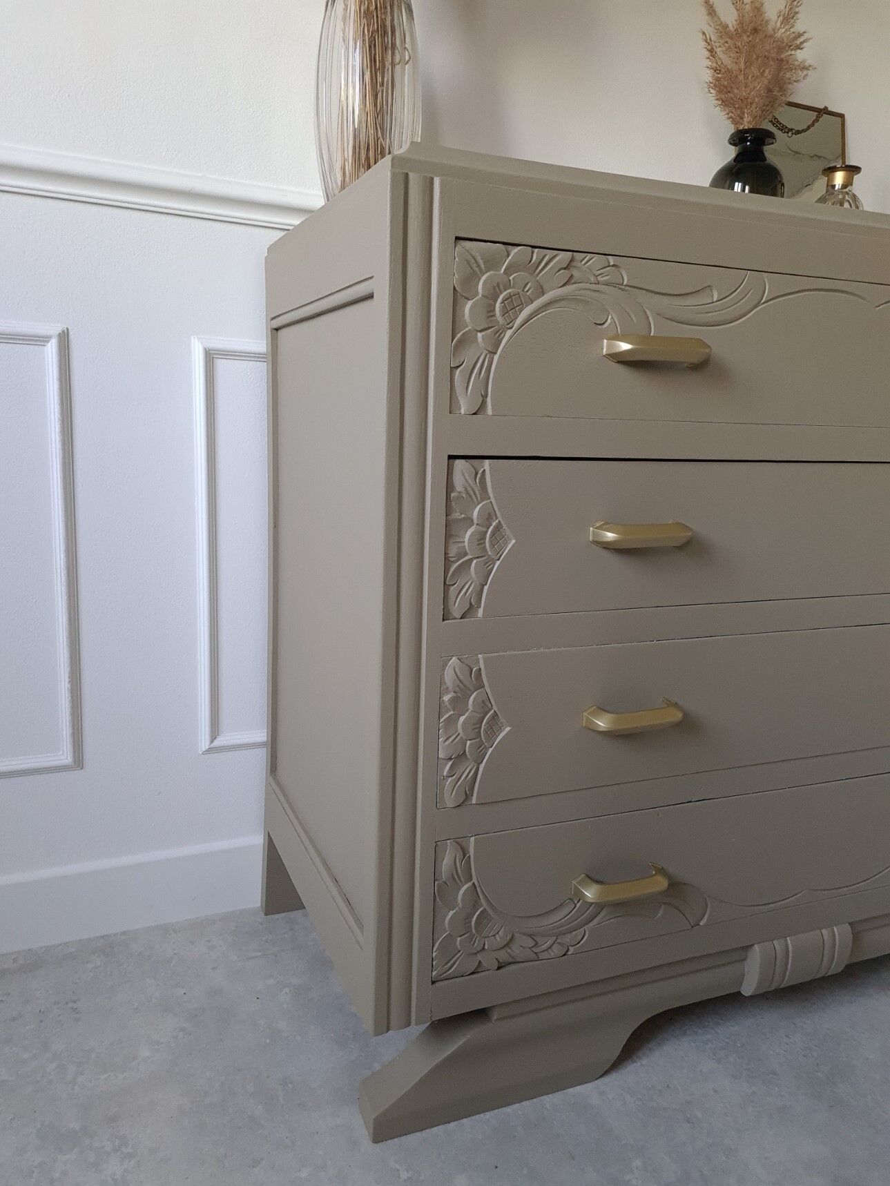 Chest of drawers 1930
