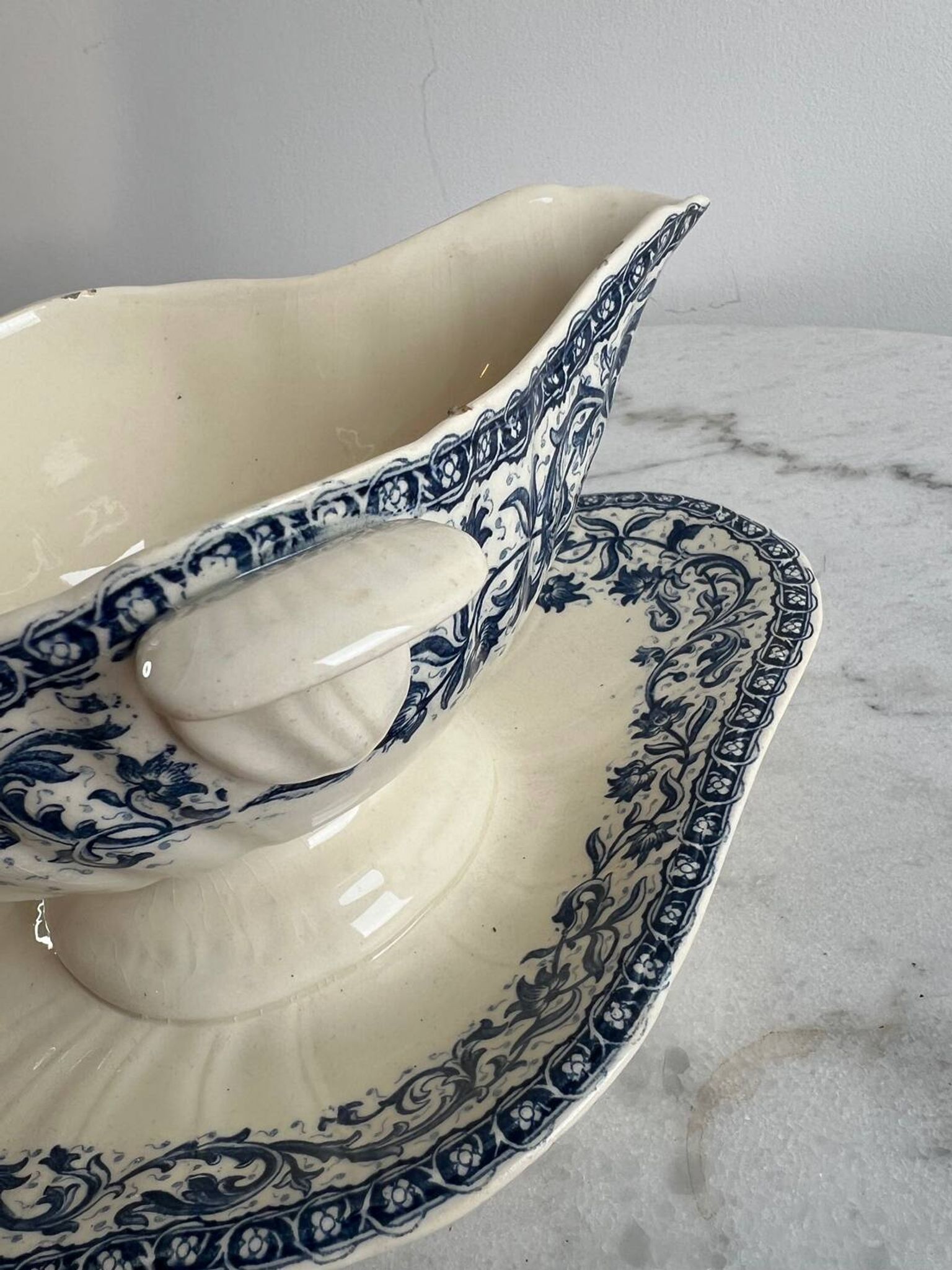 Saucière gien guirlandes 1937 terre de fer