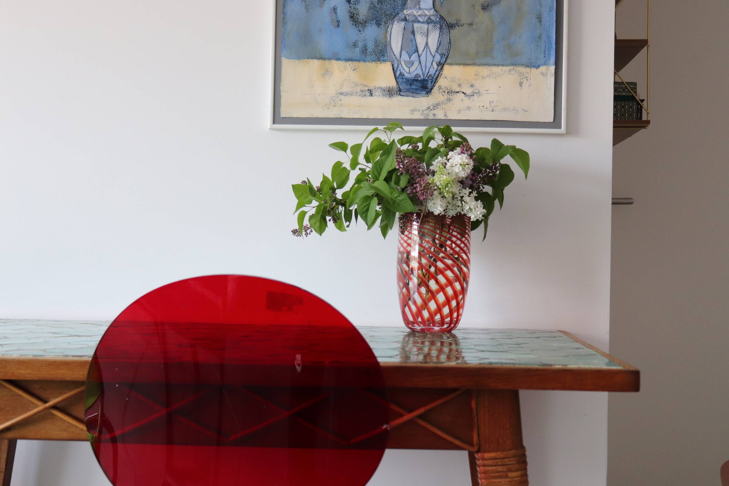 Blown glass vase with red spirals - Murano