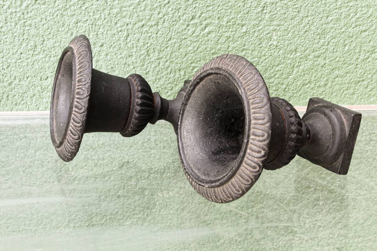 Pair of miniature Medicis vases in cast iron