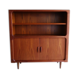 Scandinavian library buffet