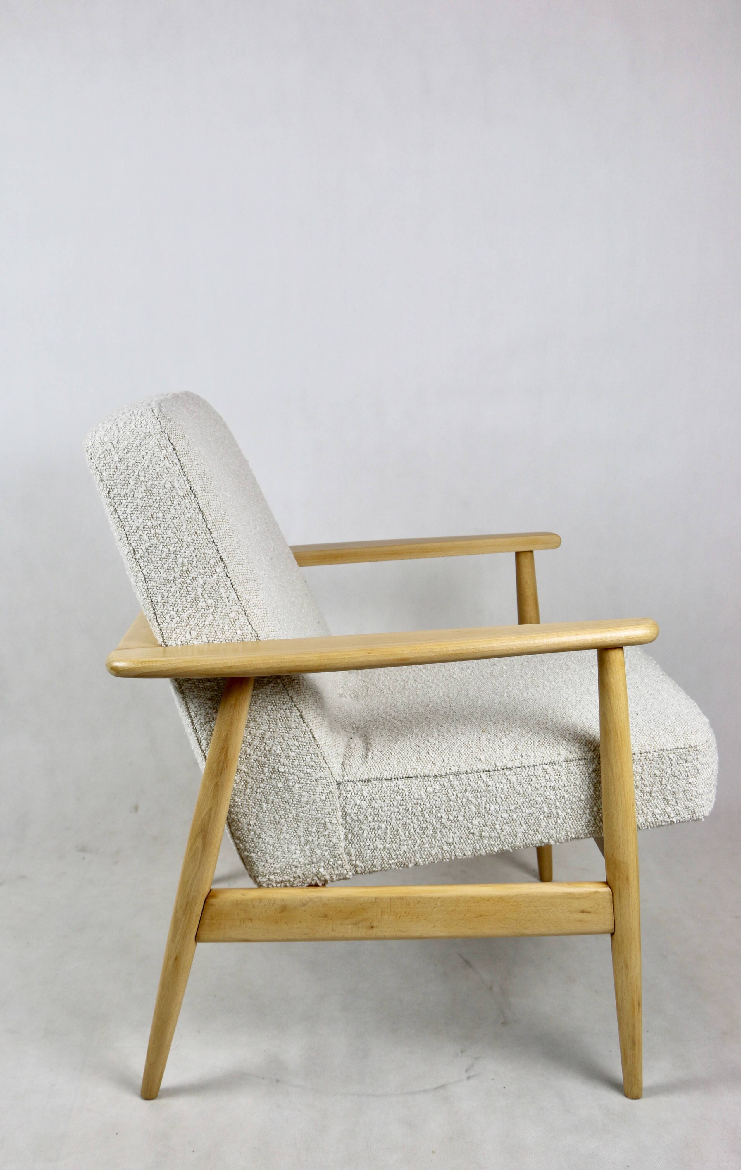 White Ivory Boucle GFM63 Lounge Chair by J. Kedziorek, 1970s