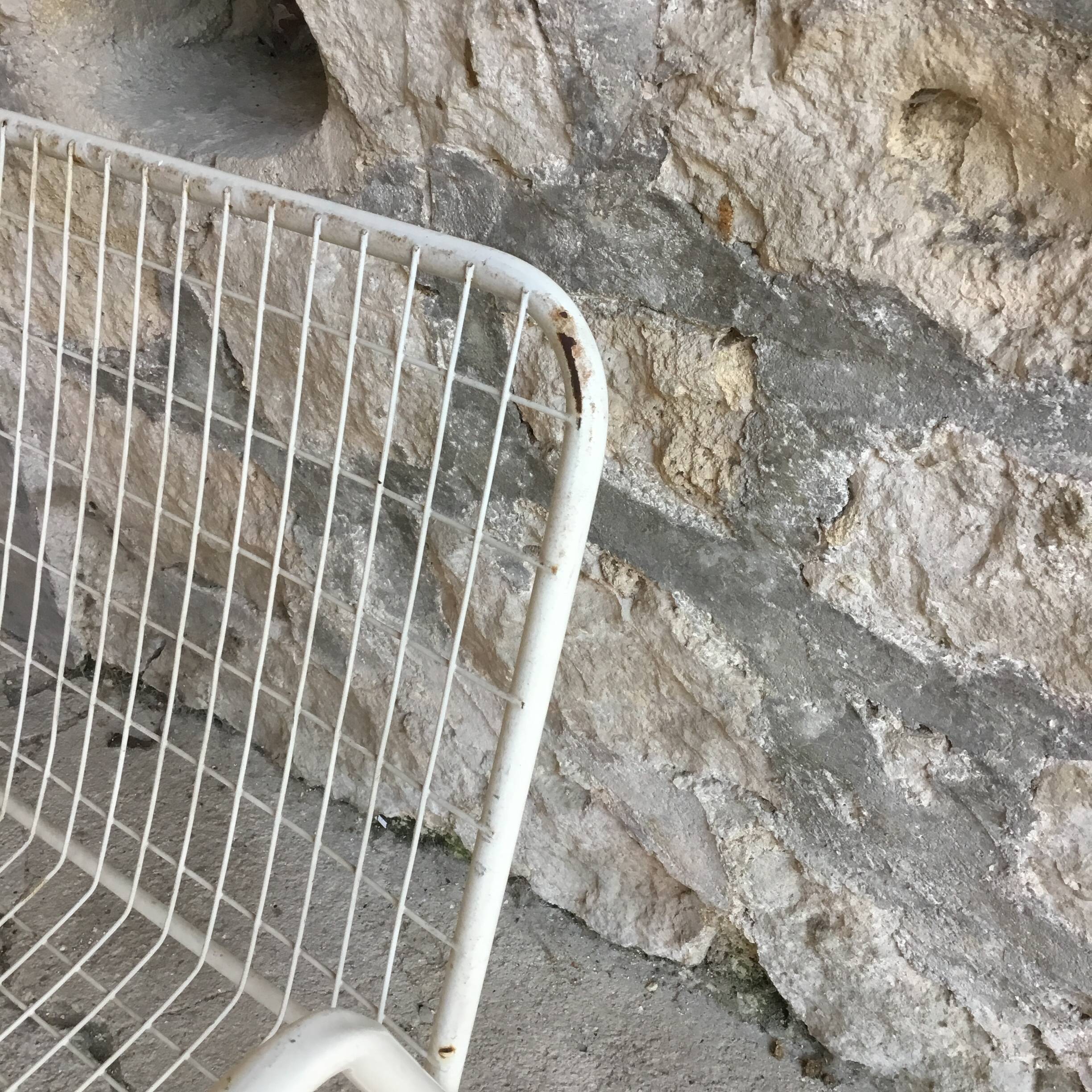 EMU bench model rio vintage - white metal mesh - 1960