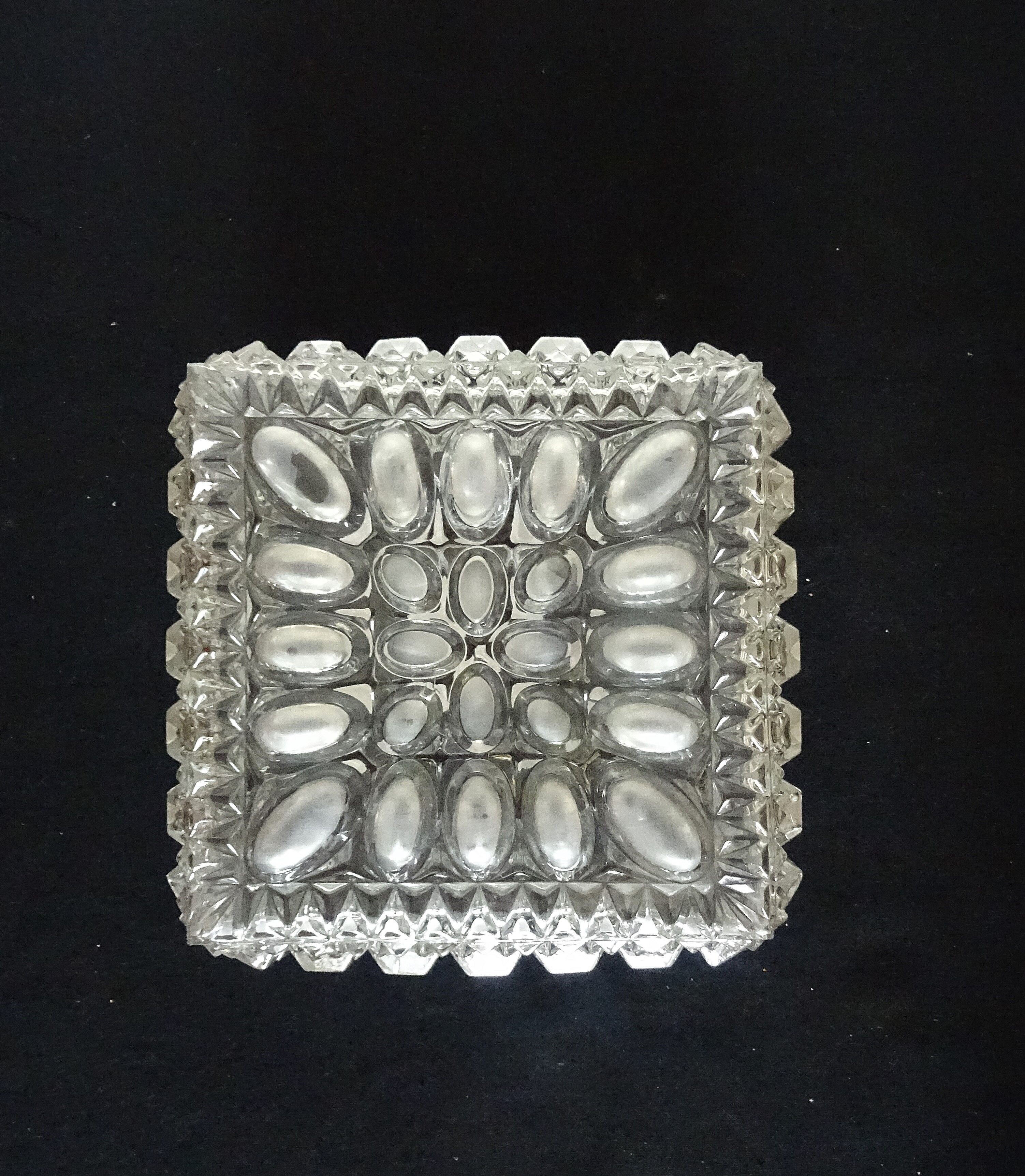 Ceiling light square bubbles