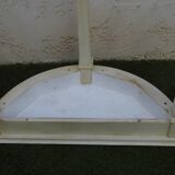 Console demi-lune tripode  bois peint massif tripode excellent etat