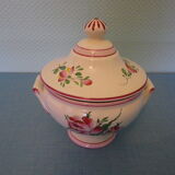 St Clement's earthenware candy factory 70