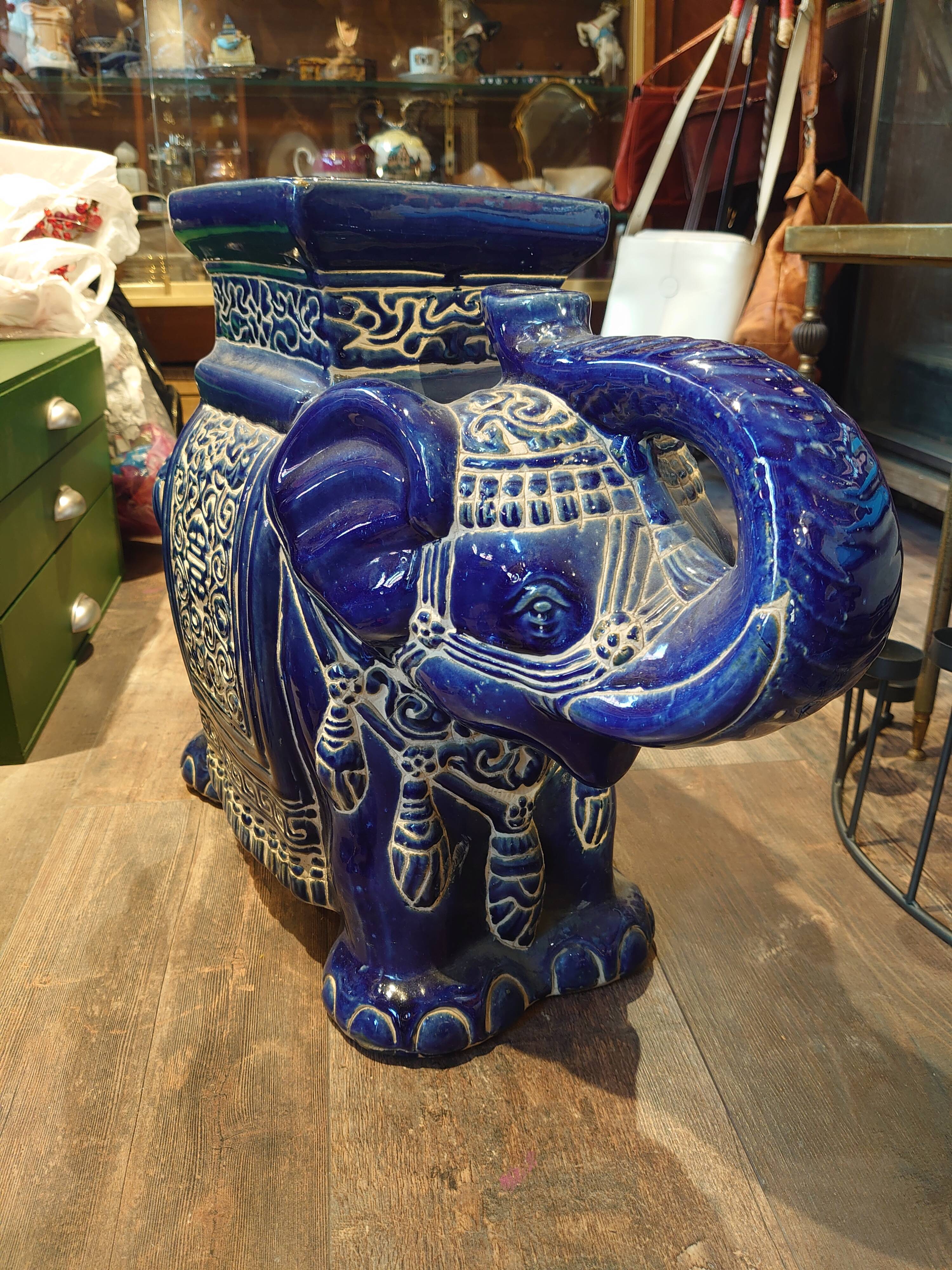 Blue Asian elephant in porcelain