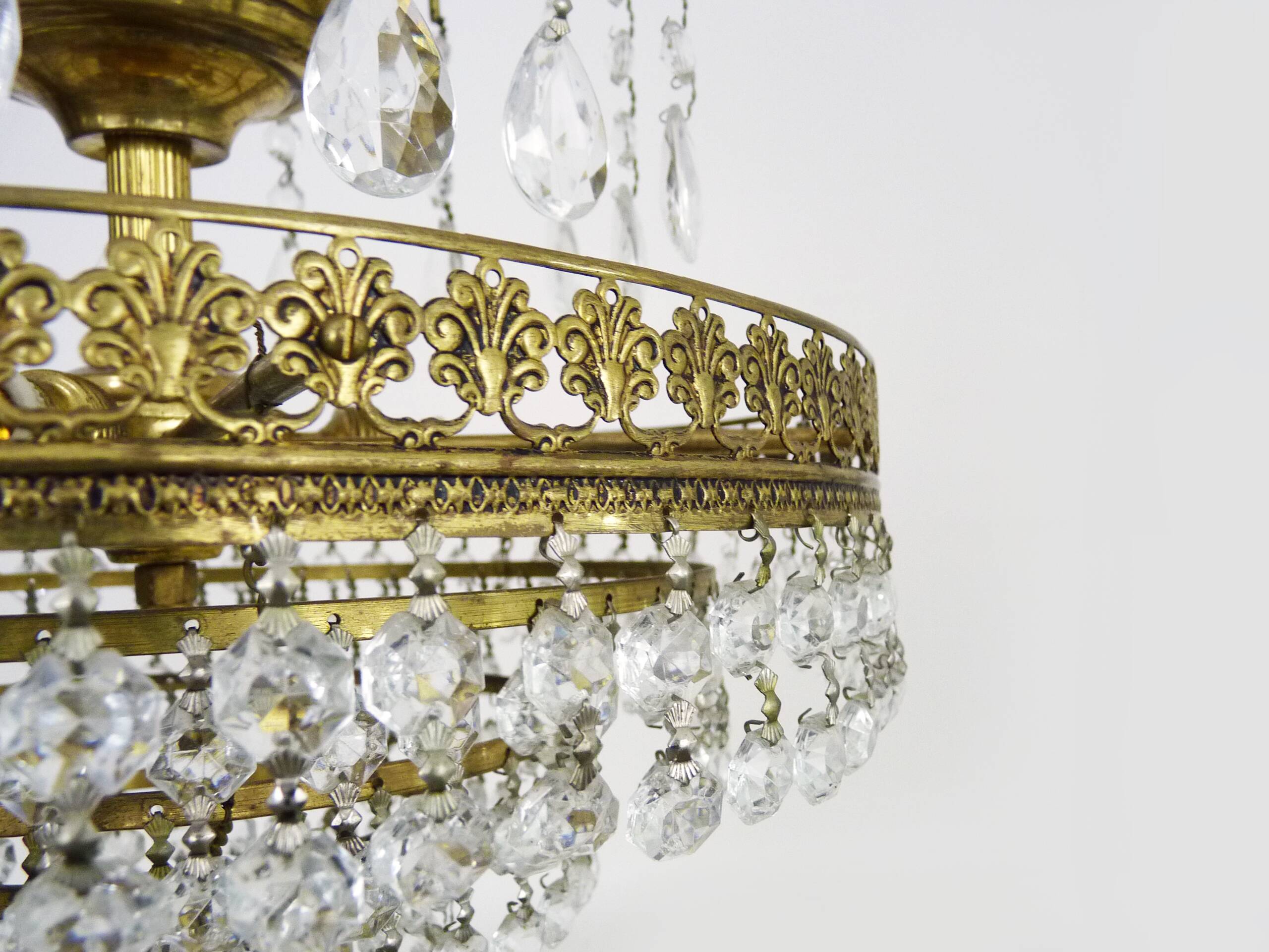 Chandelier, brass crown ceiling light, 5 floors, 3 lights, glass pendants. 60s