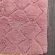 Handwoven natural wool rug, traditional pink, size 1.5/2.5 m.