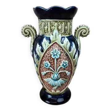 Vase barbotine Gustave De Bruyne Fives Lille ancien décor floral anses stylisées