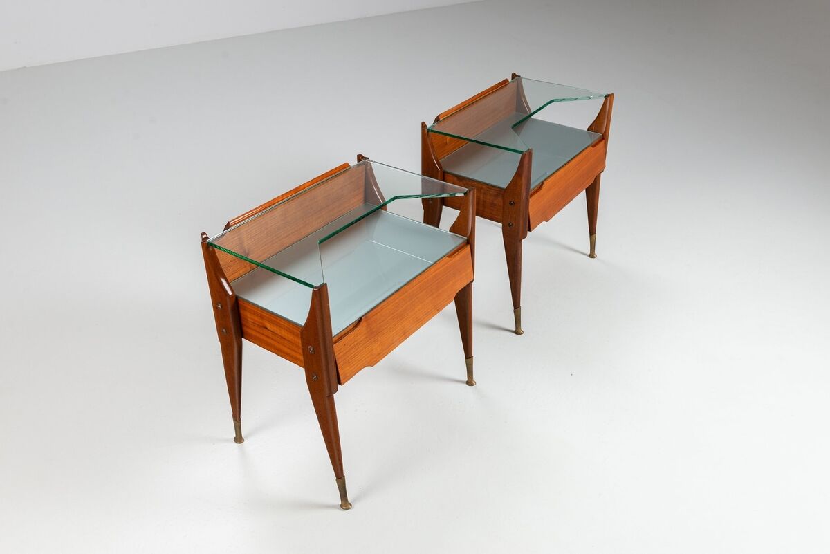 Pair of nightstands in teak La Permanente Mobili Cantù Italy 1950