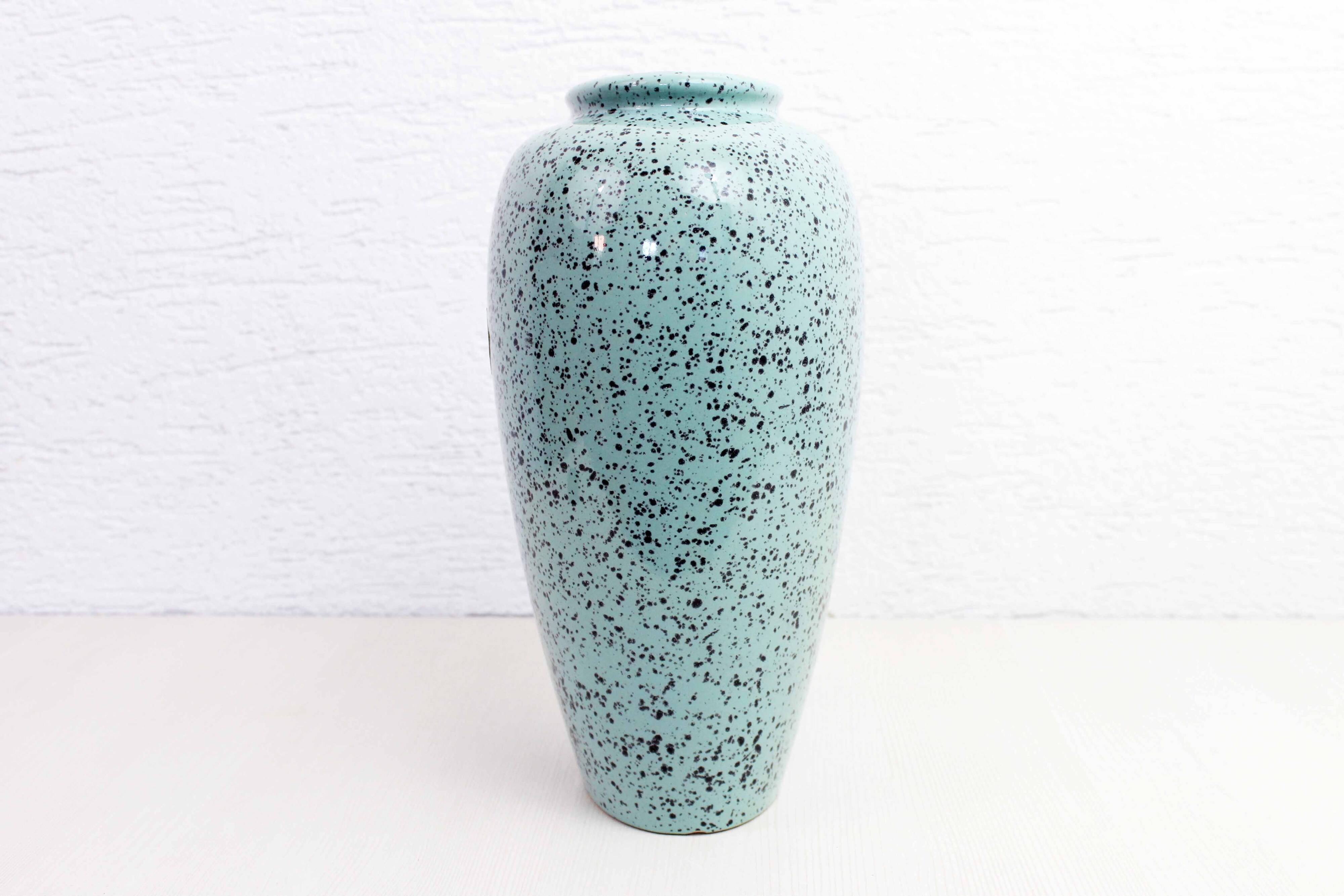 Scheurich vase, 1970, glazed ceramic