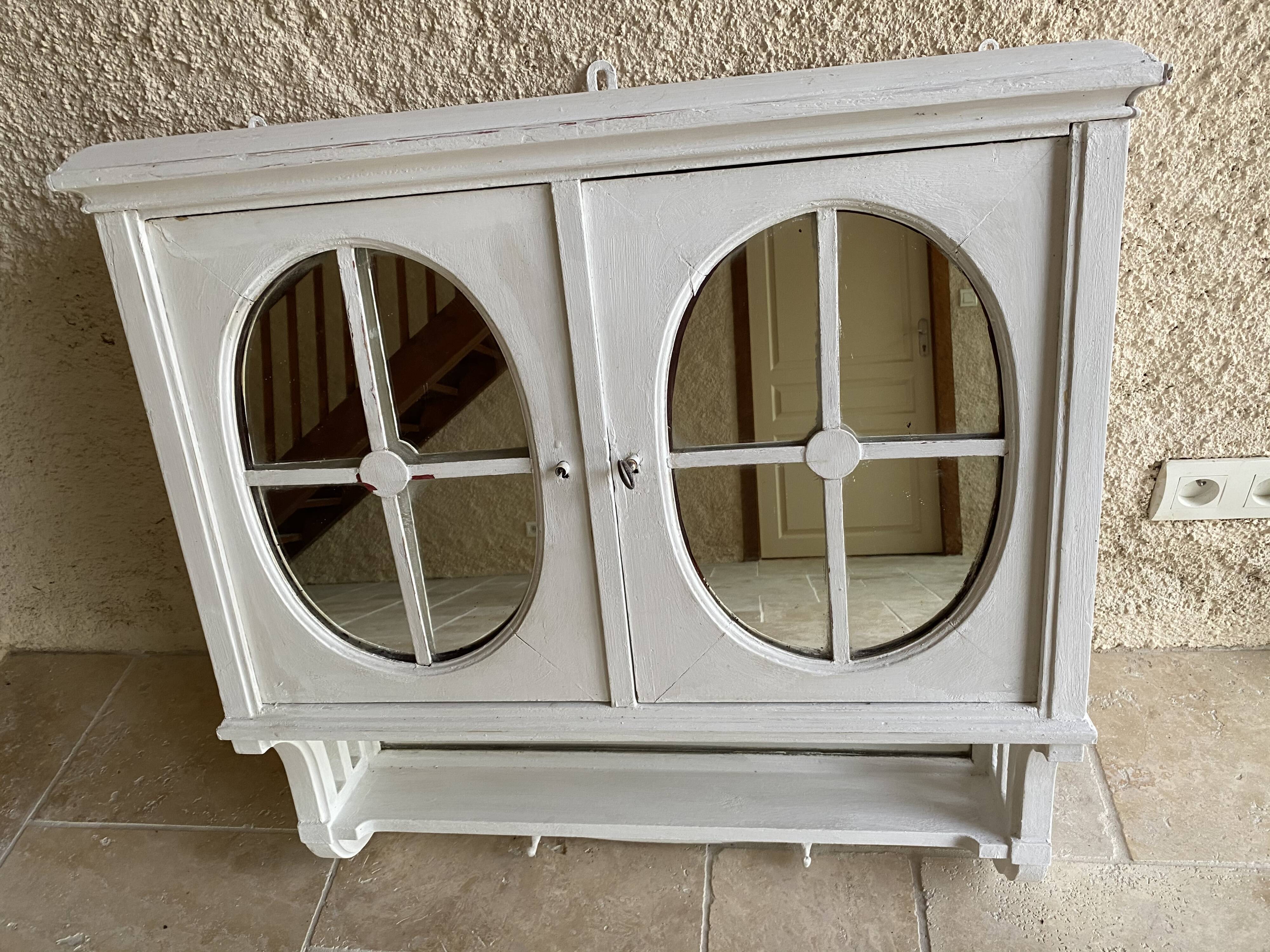 Old storage unit with mirror