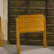 Ensemble de 6 chaises en chêne par Gaston Poisson 1940’s