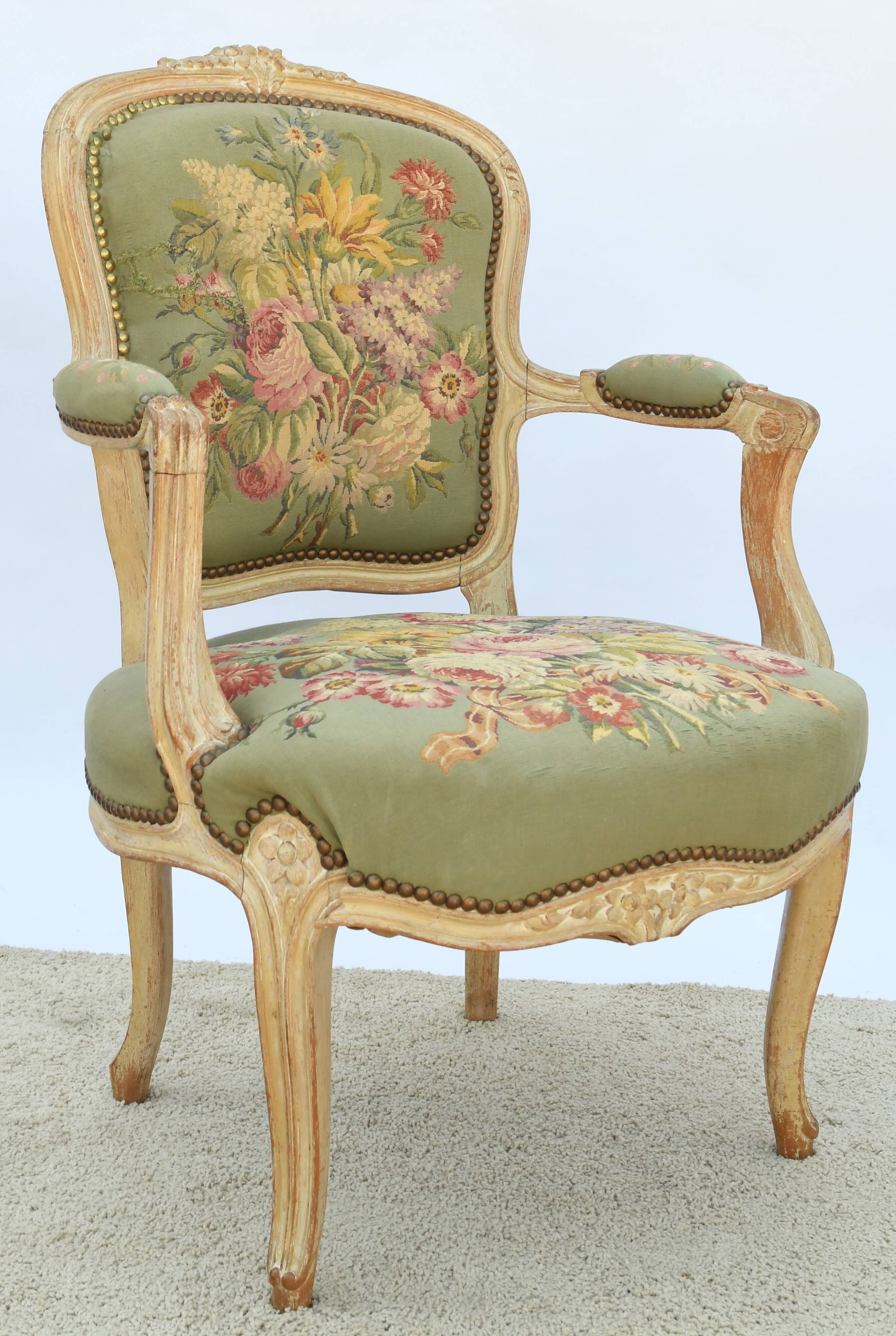 Louis XV style convertible armchair