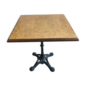 Table bistrot, piètement