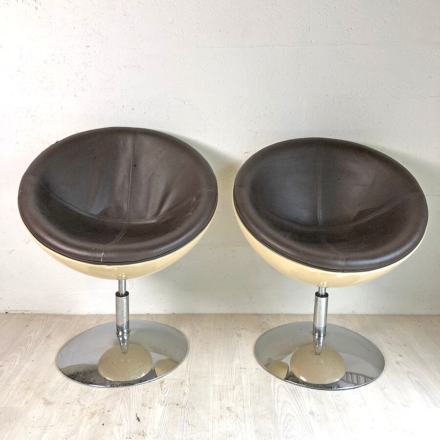 Paire de fauteuils coques et pieds tulipe vintage 70's