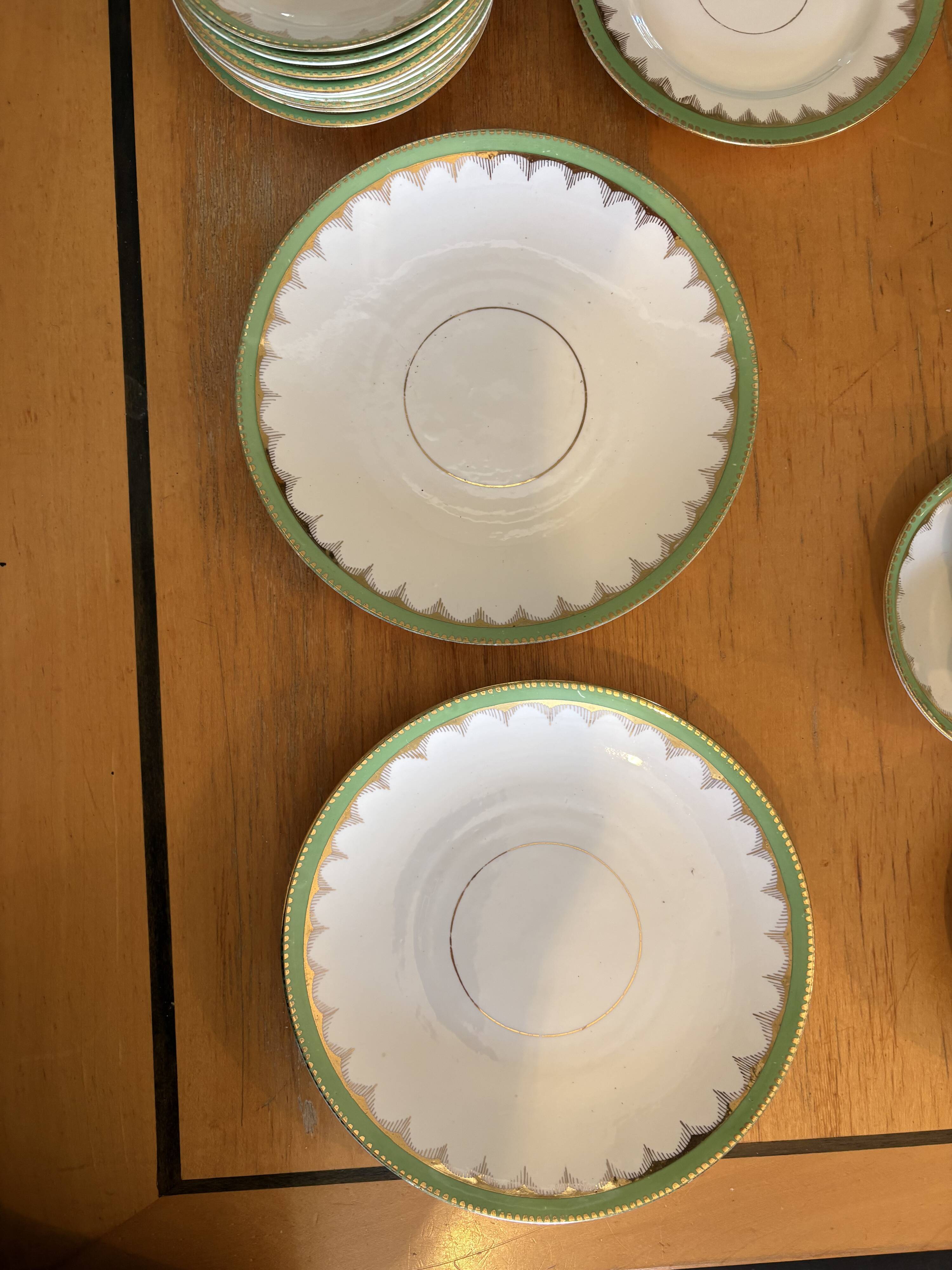 Tea and dessert service