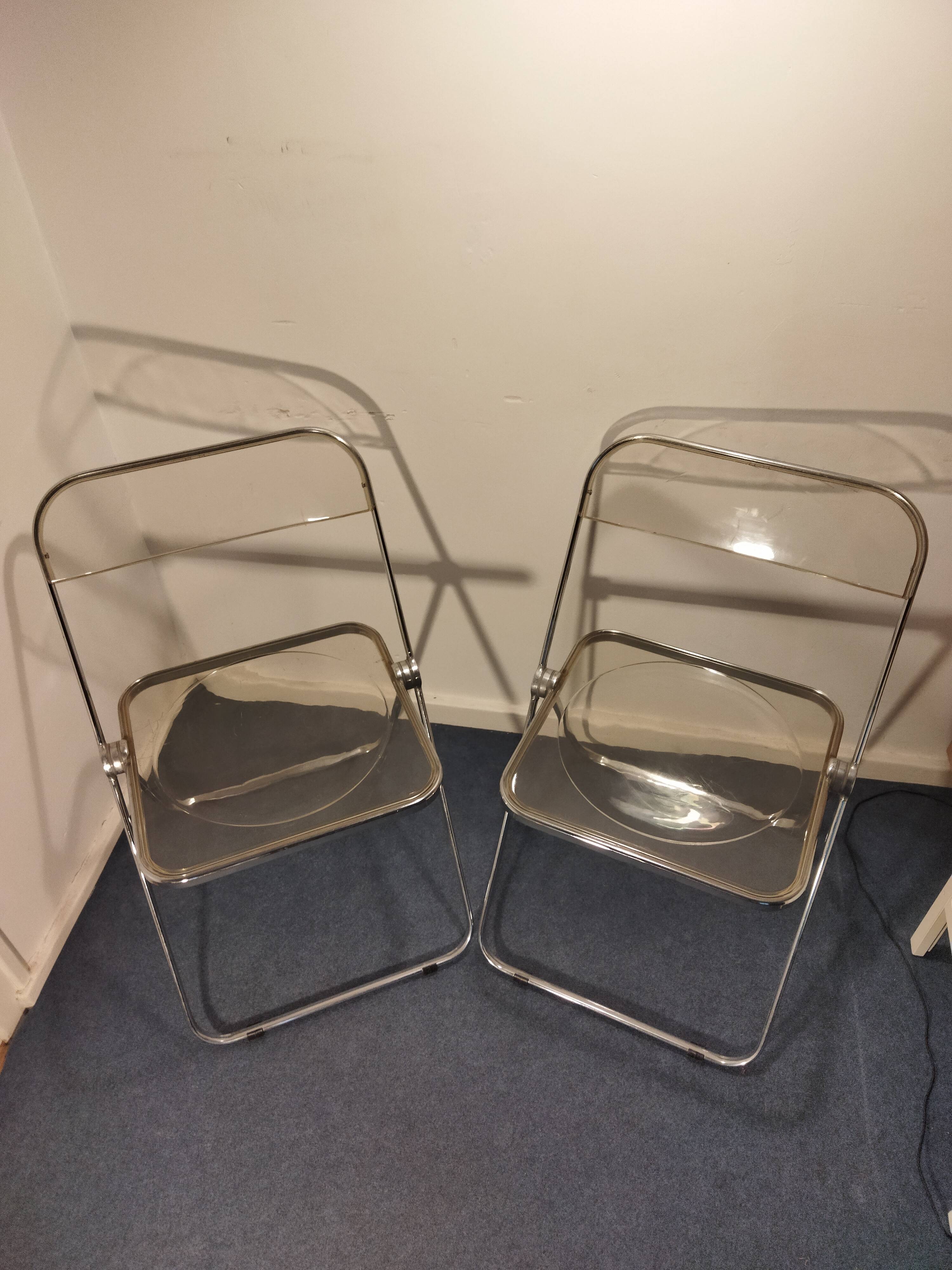 Pair of Plia chairs by Giancarlo Piretti
