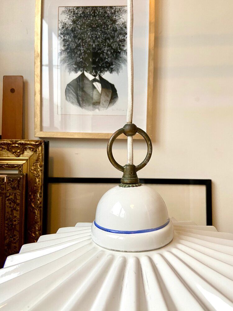 Porcelain suspension