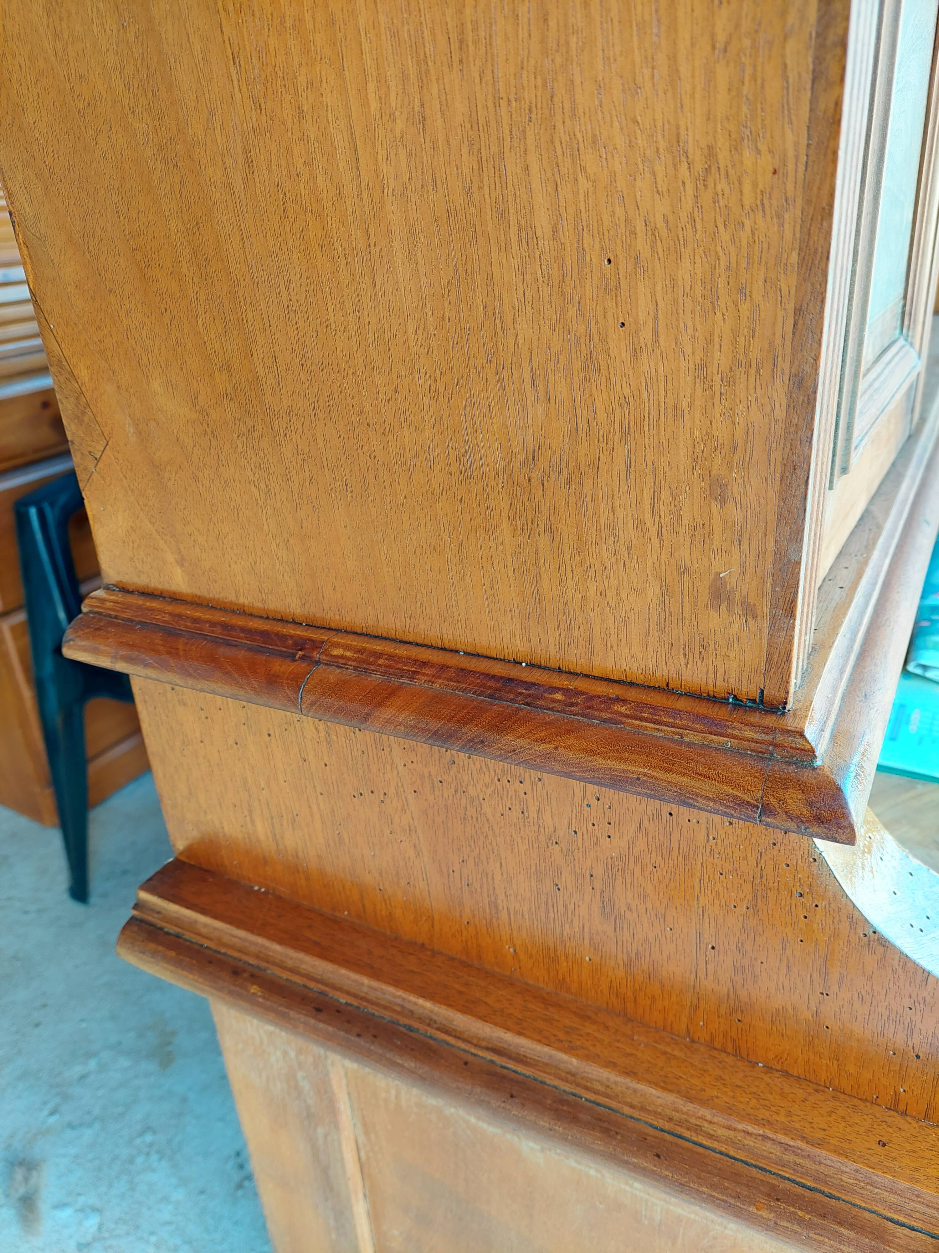 Henry II style office