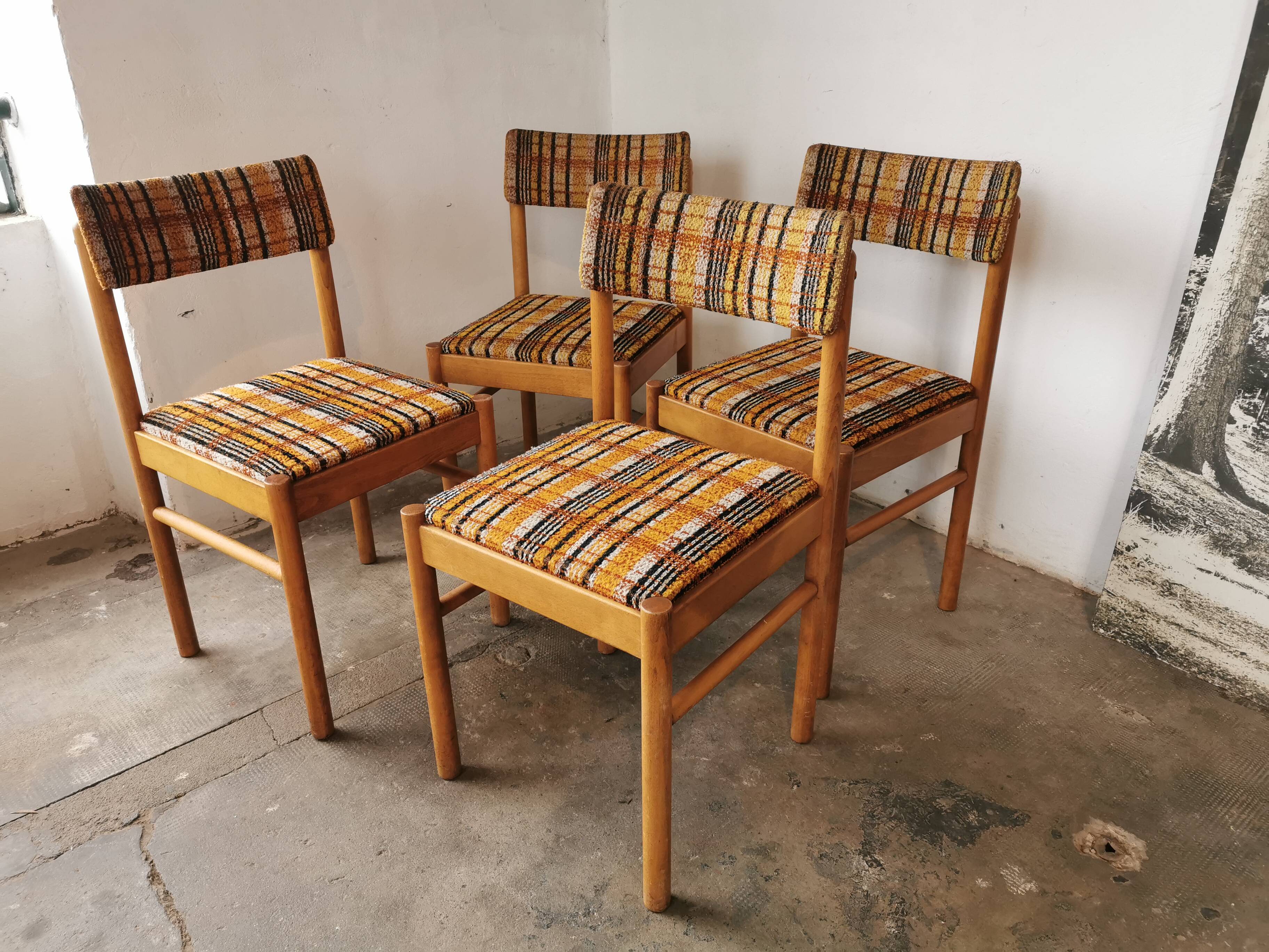 Set of 4 Baumann chairs, 70s