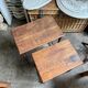 2 nesting tables in turned oak ☐ 62.5 x 33.5 cm
