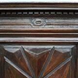 Armoire deux corps haut en retrait style Louis XIII