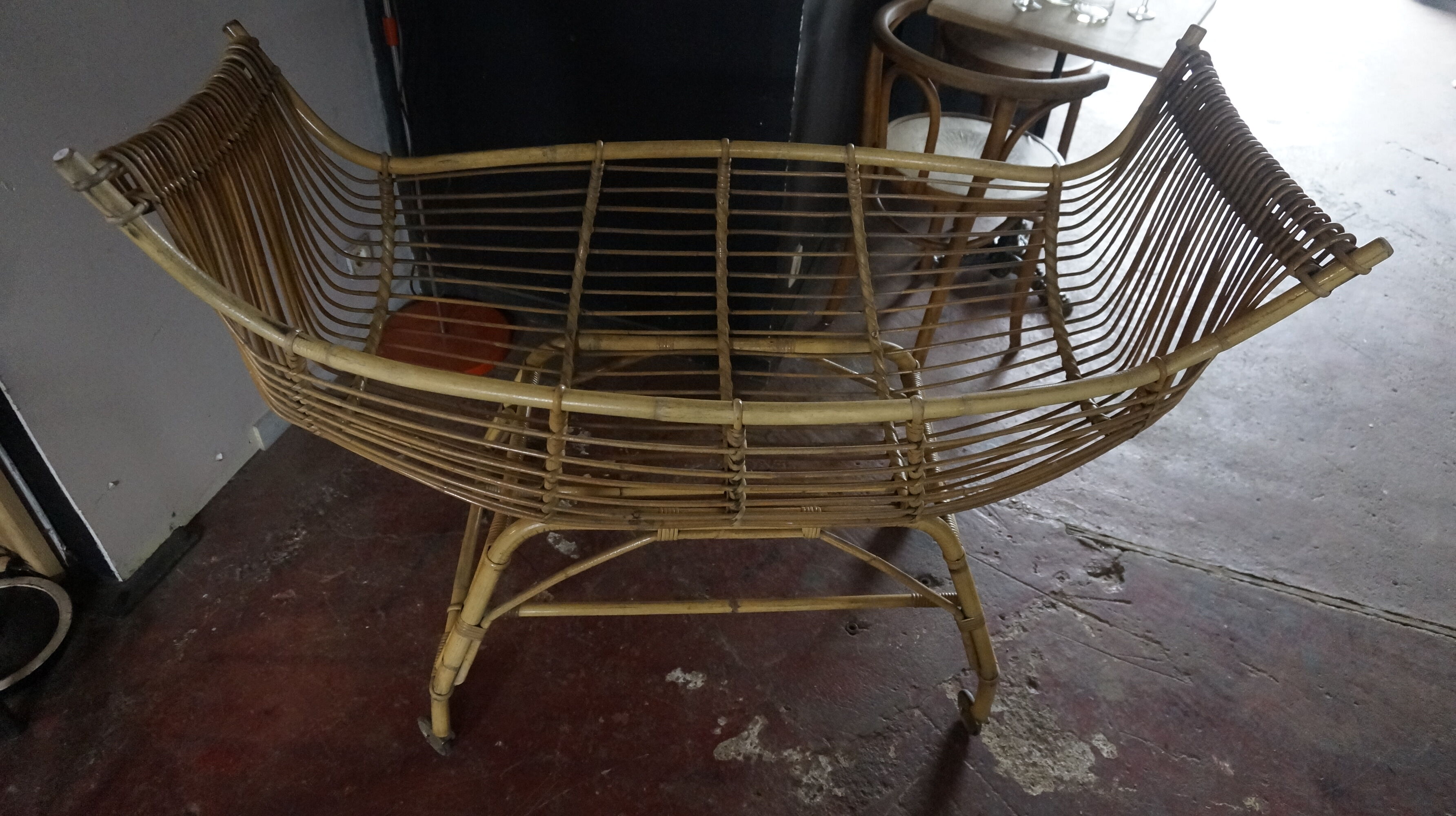 Cradle boat rattan