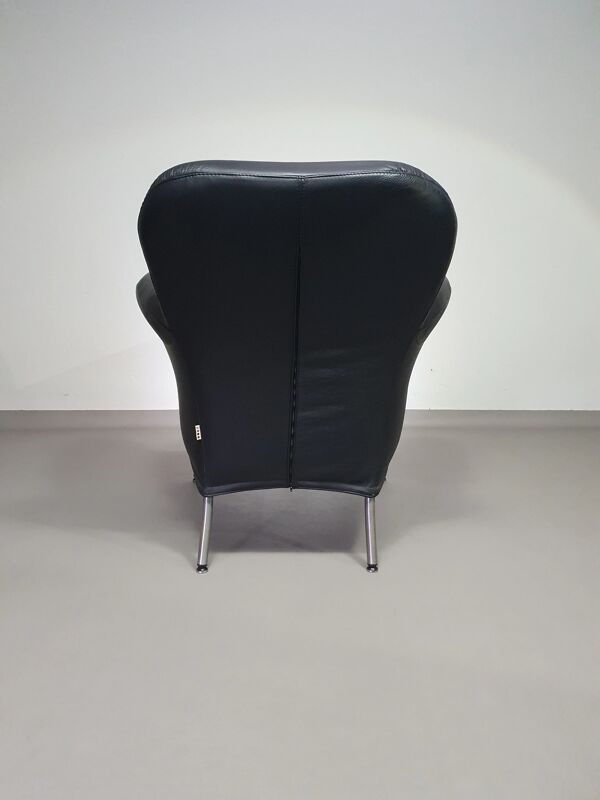 3 x fauteuil rare / modèle Turn / cuir noir / Bert Plantagie en parfait état.