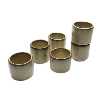 6 coffee cups from the potter of the rue du Petit Musc