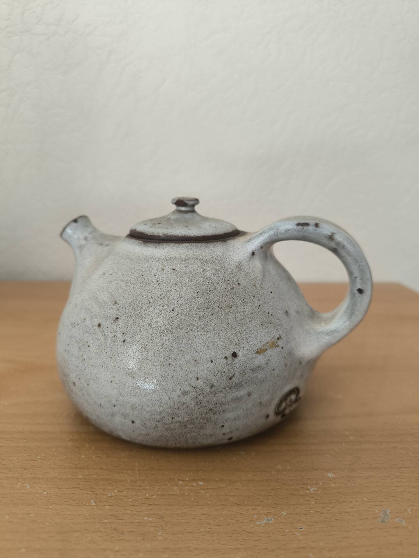 Teapot Jeanne and Norbert Pierlot