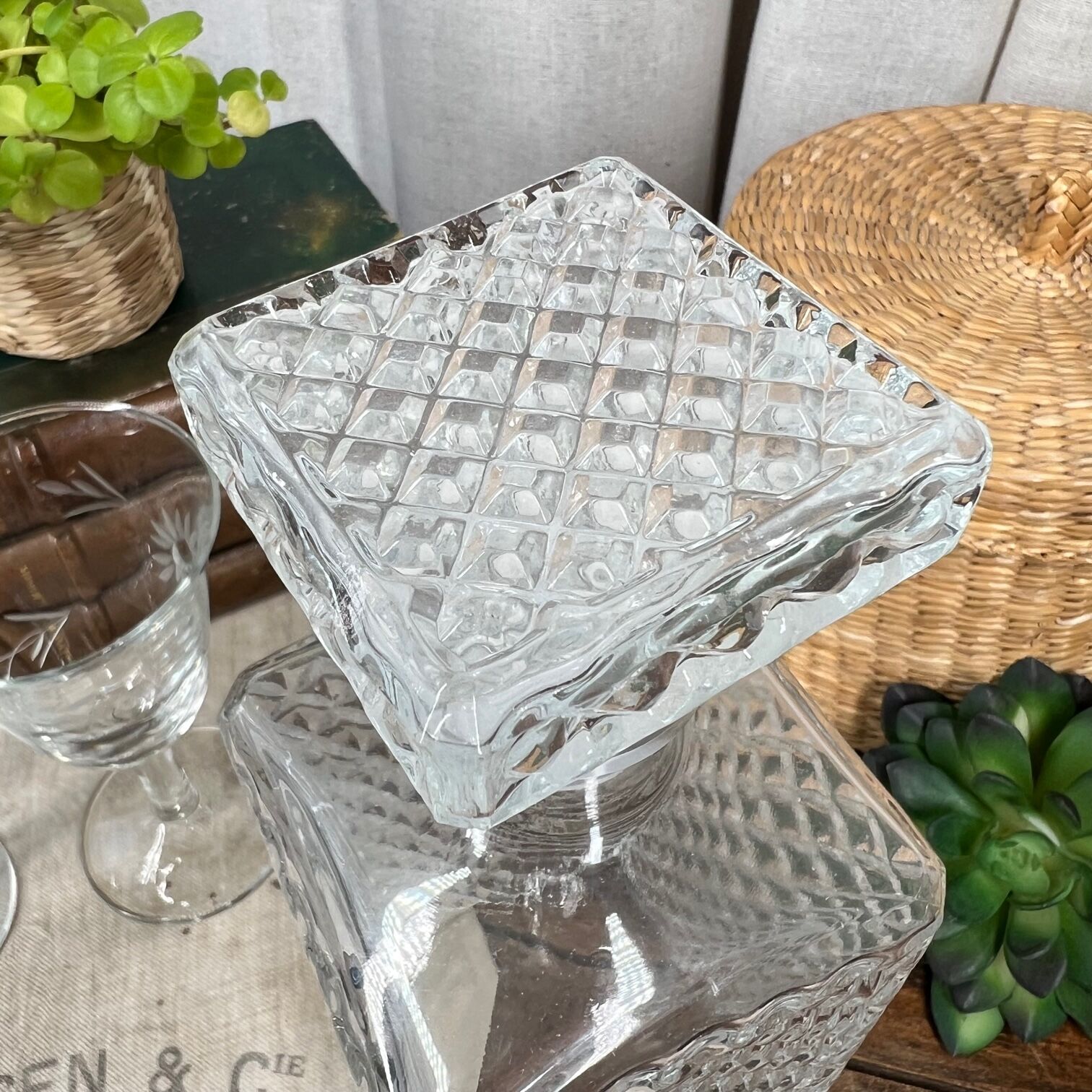 Whisky decanter, made in Italy