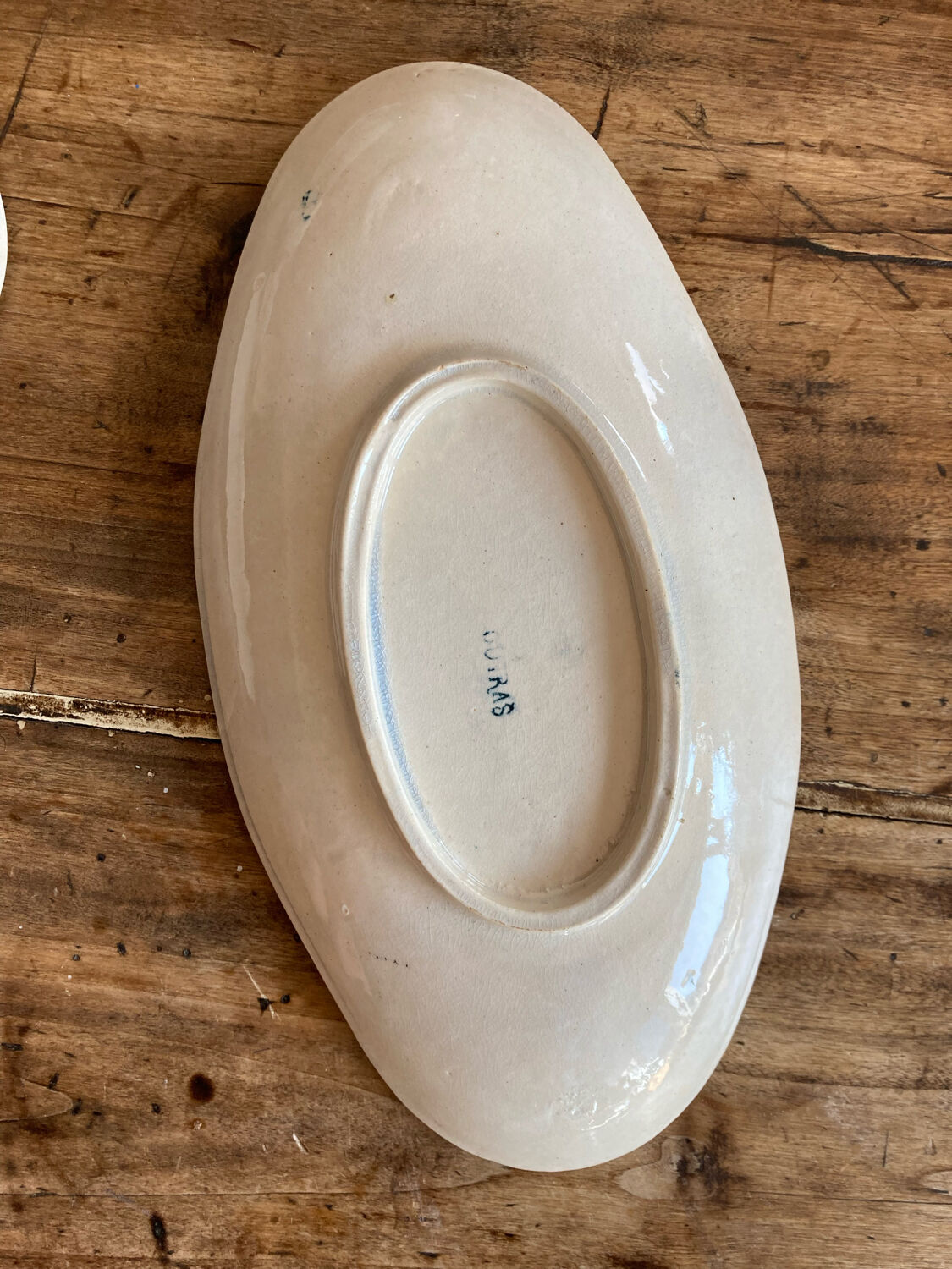 Empty pocket Boutras iron earth